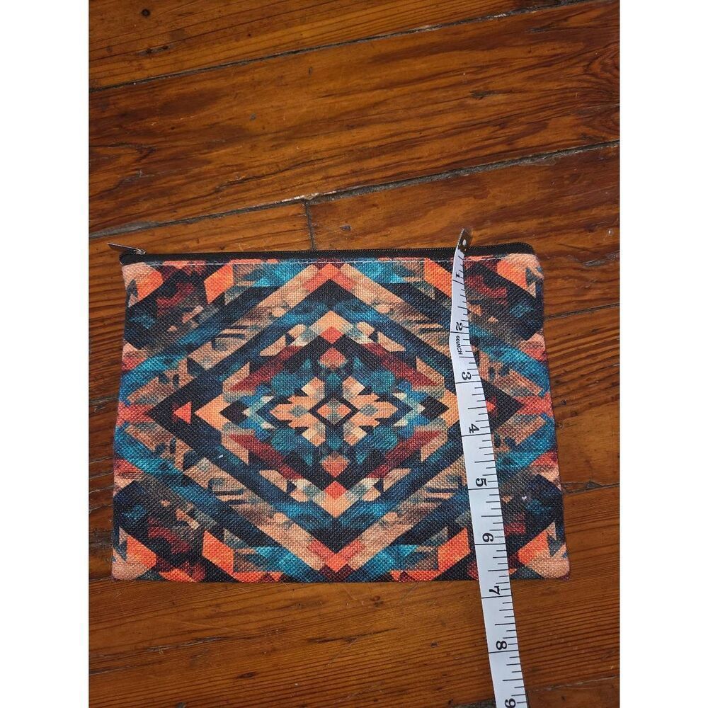 Aztec Print Small Bag - Picture 4 of 4